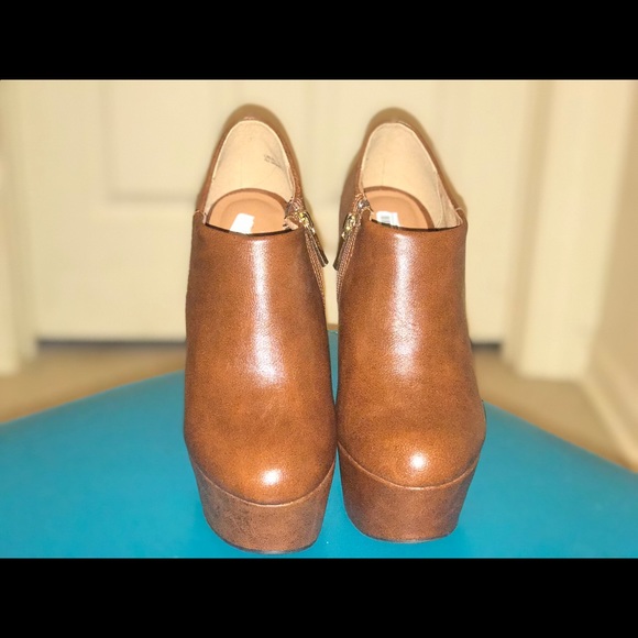 🆕 Doll house Women’s shoes boots 8.5, Sold as is. - Picture 5 of 5